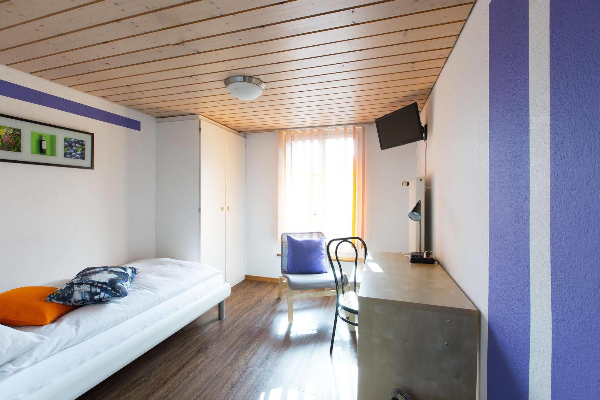 Ziegelhuesi Hotel, Stettlen Bei Bern Kültér fotó