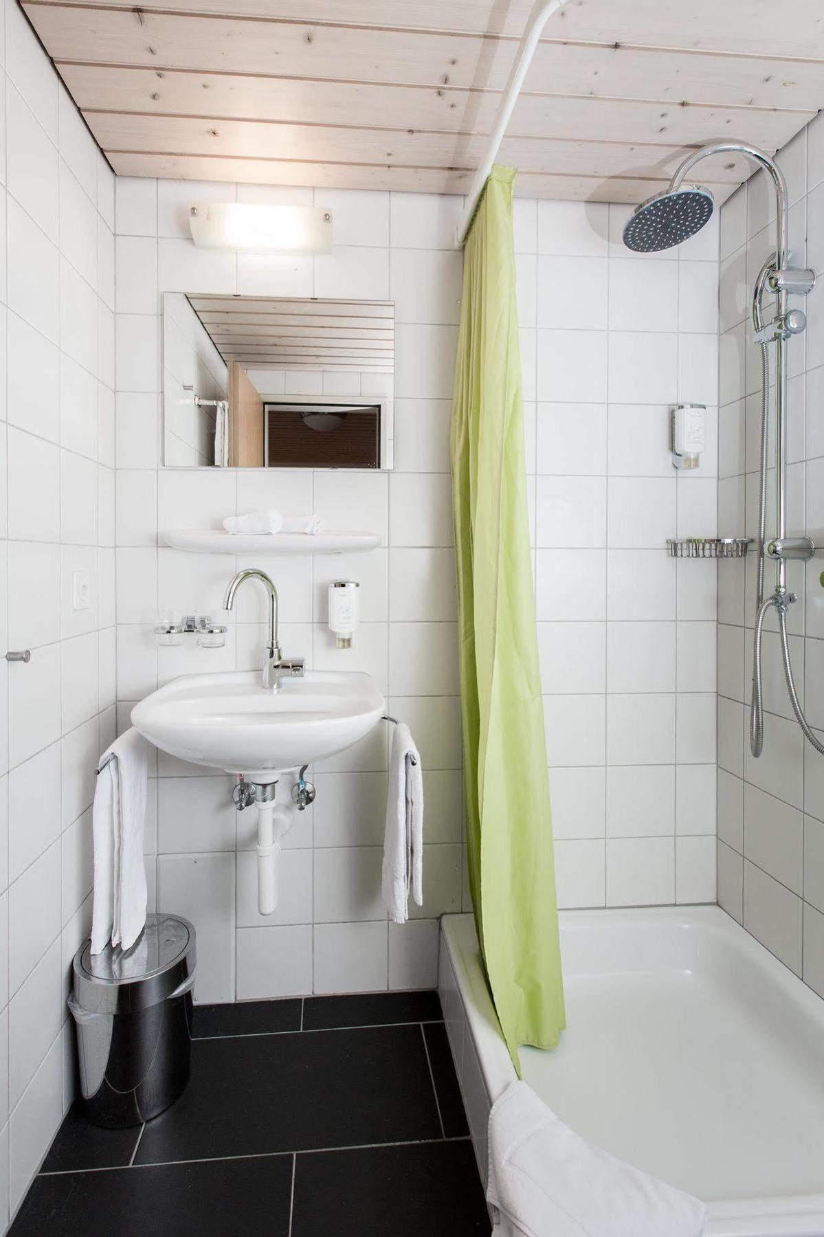 Ziegelhuesi Hotel, Stettlen Bei Bern Kültér fotó