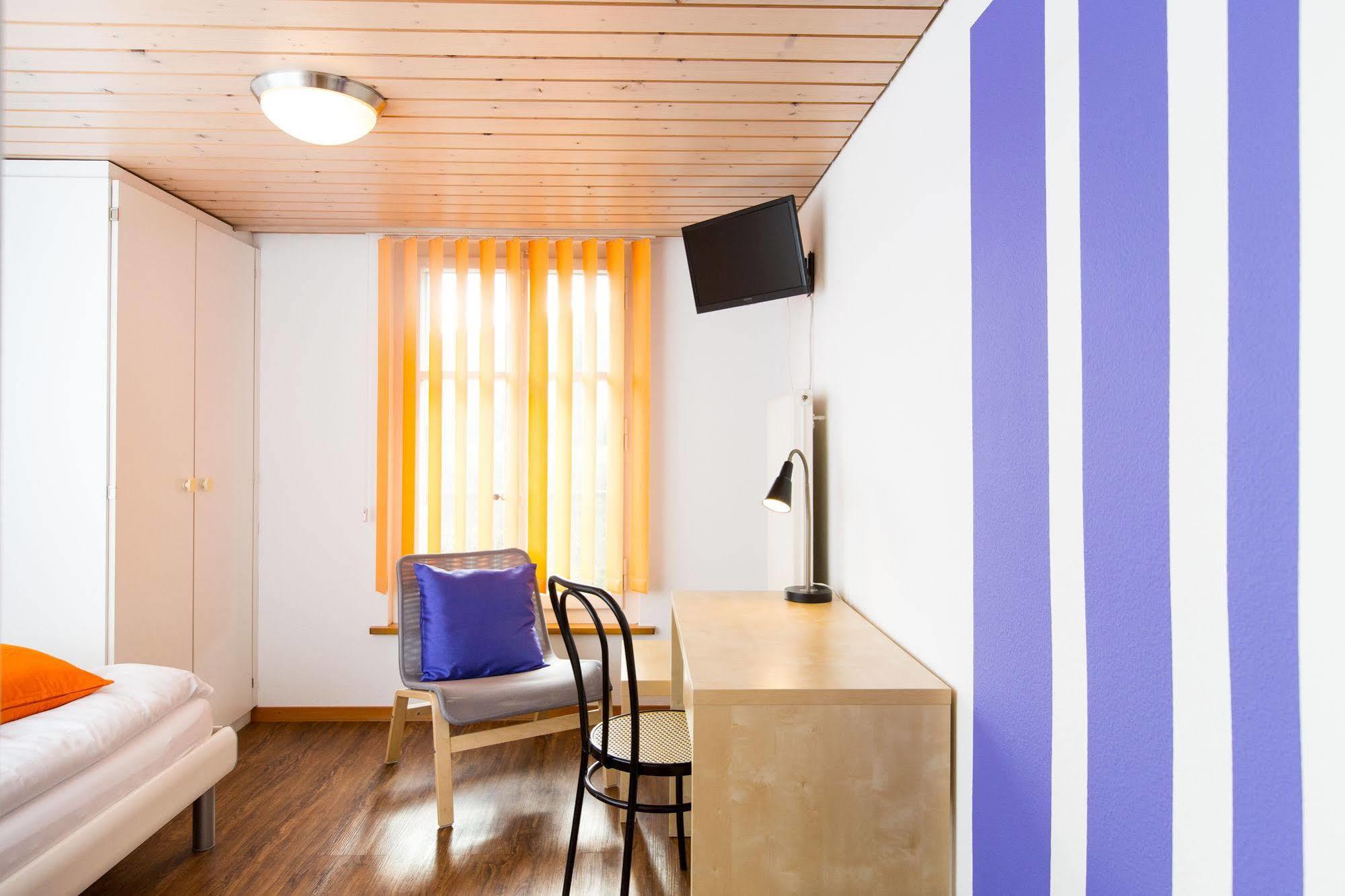 Ziegelhuesi Hotel, Stettlen Bei Bern Kültér fotó